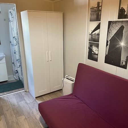 Cozy Studio In Town Center Limassol Exterior photo